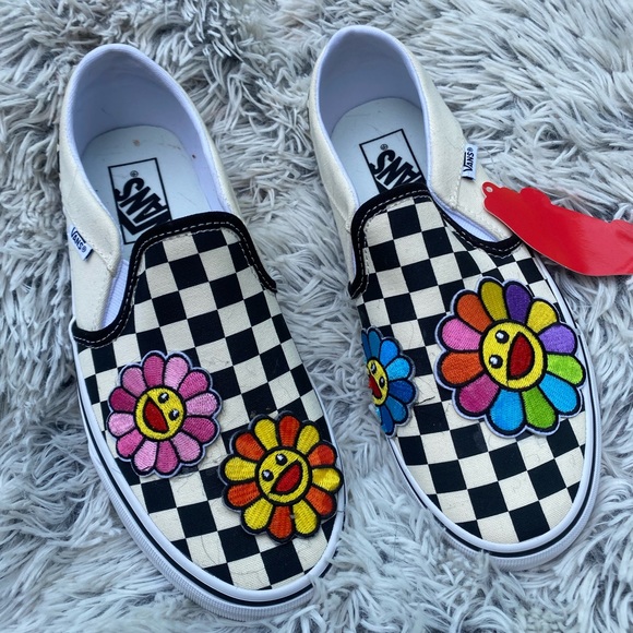 Vans - Picture 3 of 6